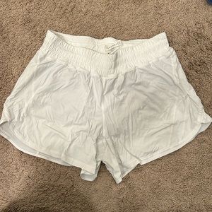 Track That Lululemon 5” short